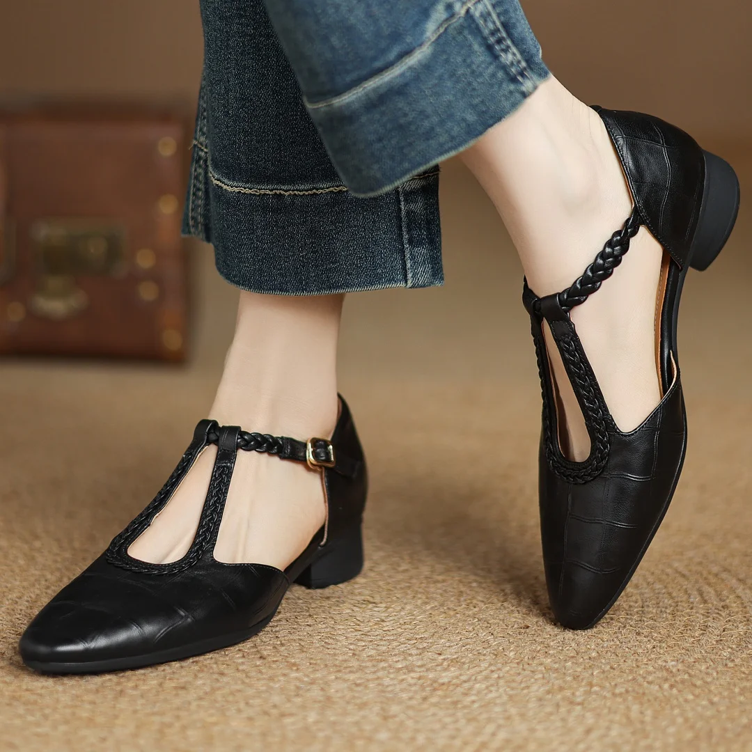 Black / 43