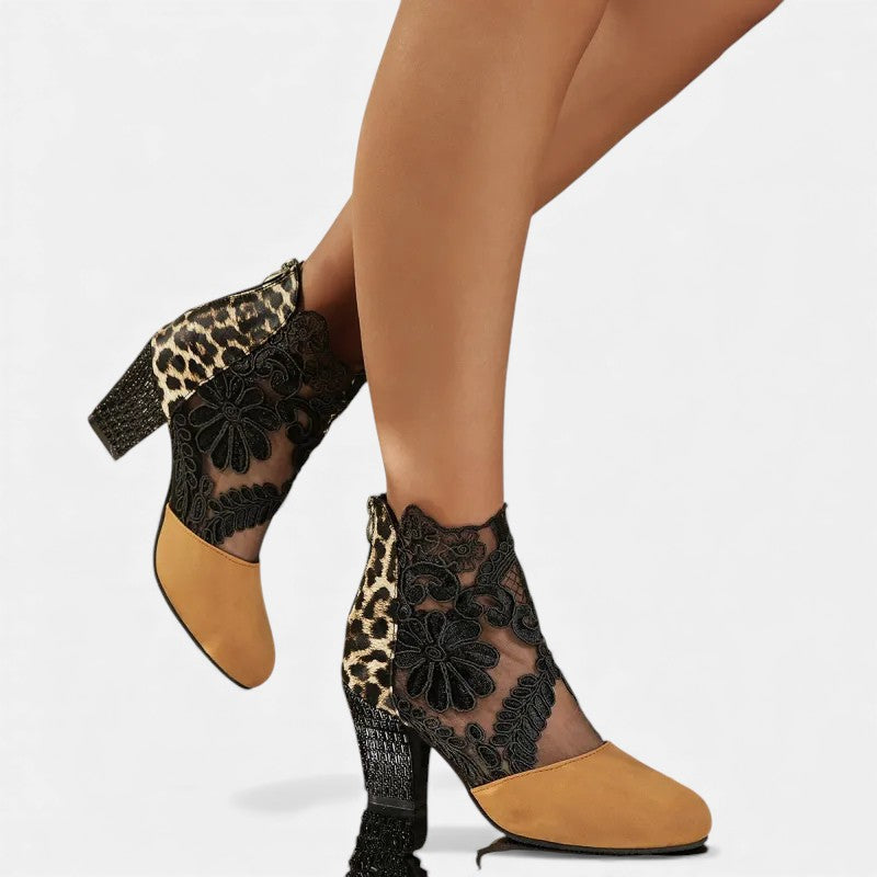 Beige Leopard / 12