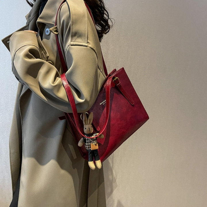 CharmBun Tote | Stylish Shoulder Bag