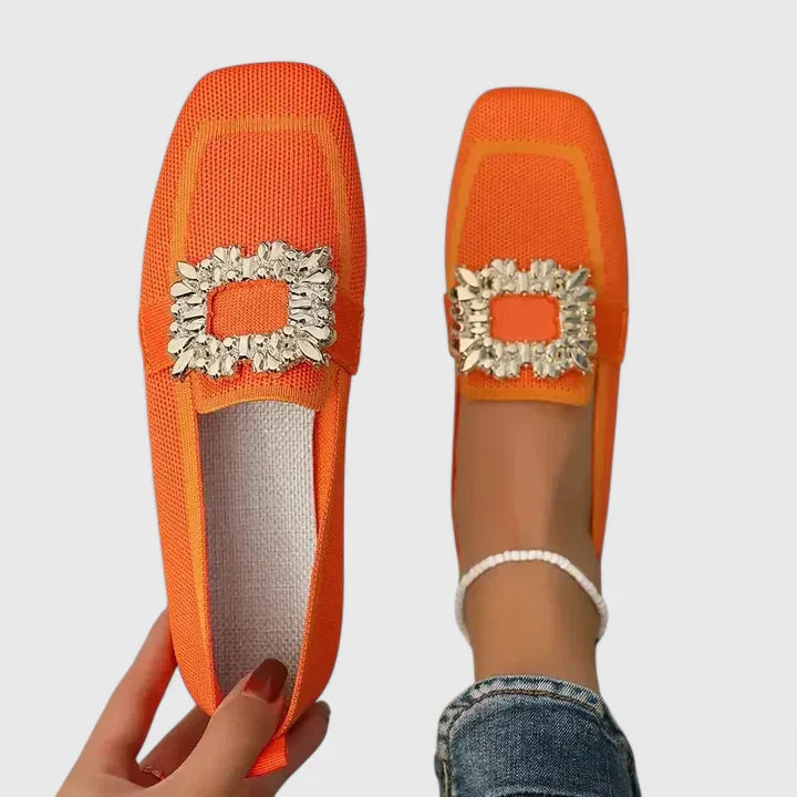 Orange / 11
