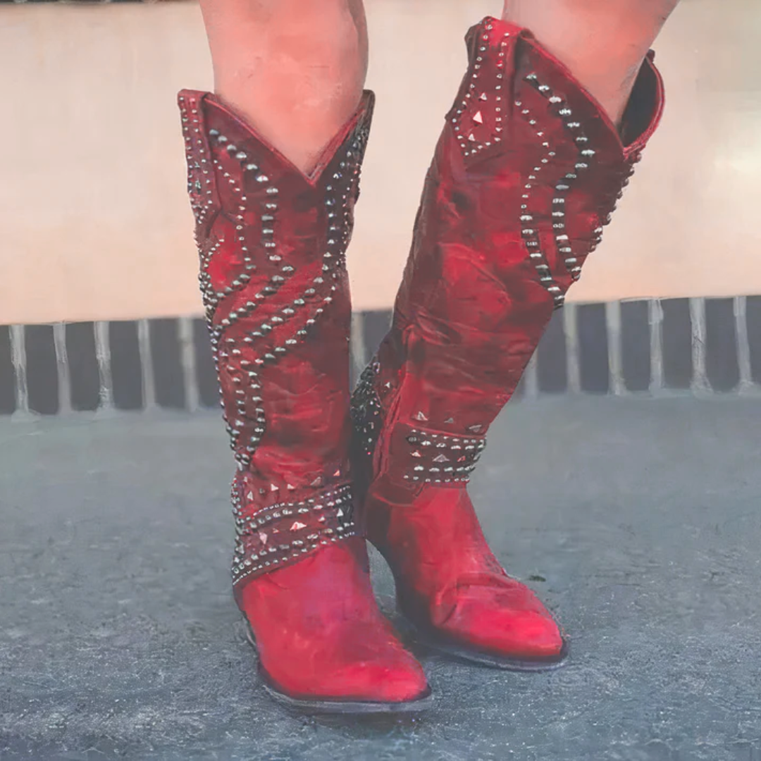 Red / UK 8 (41)