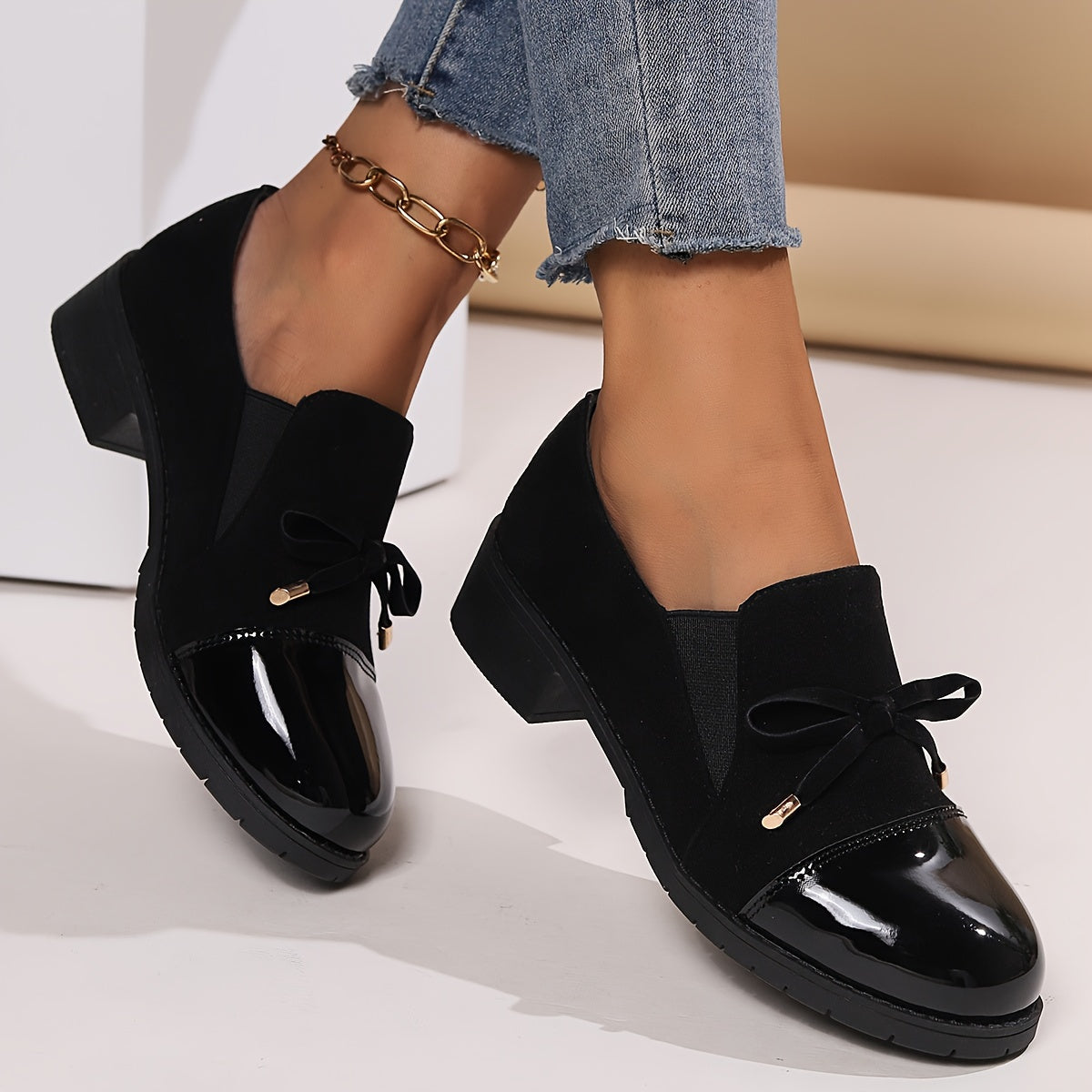 Black / 43