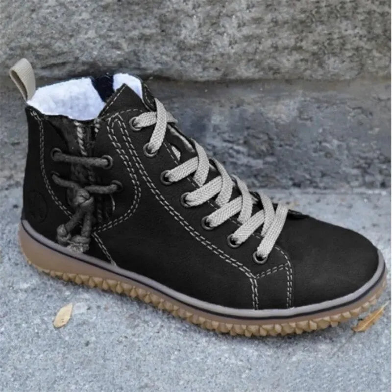 Black / UK 11 (46)
